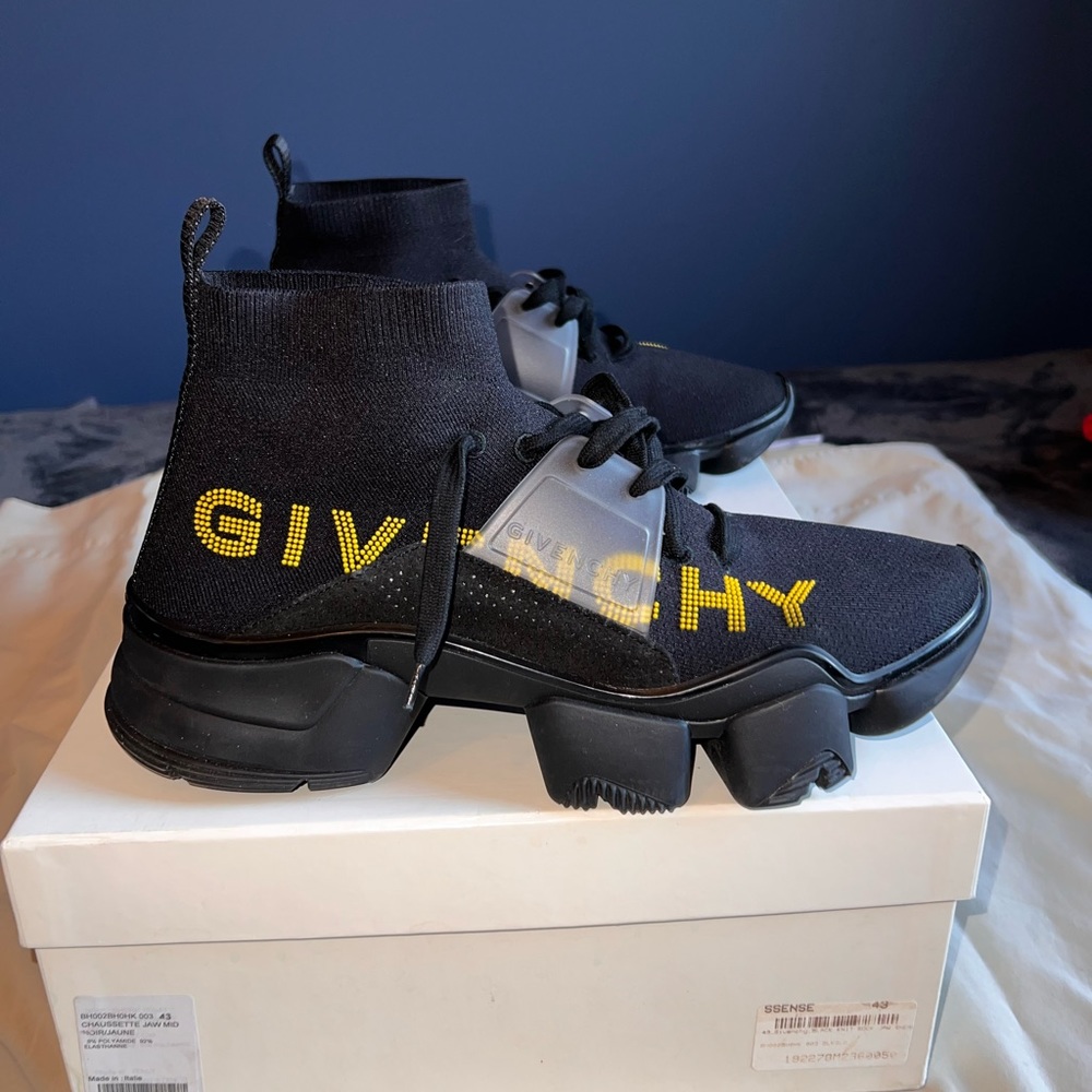 Givenchy Men's Jaw Sock Sneakers w/ Logo Embroidery